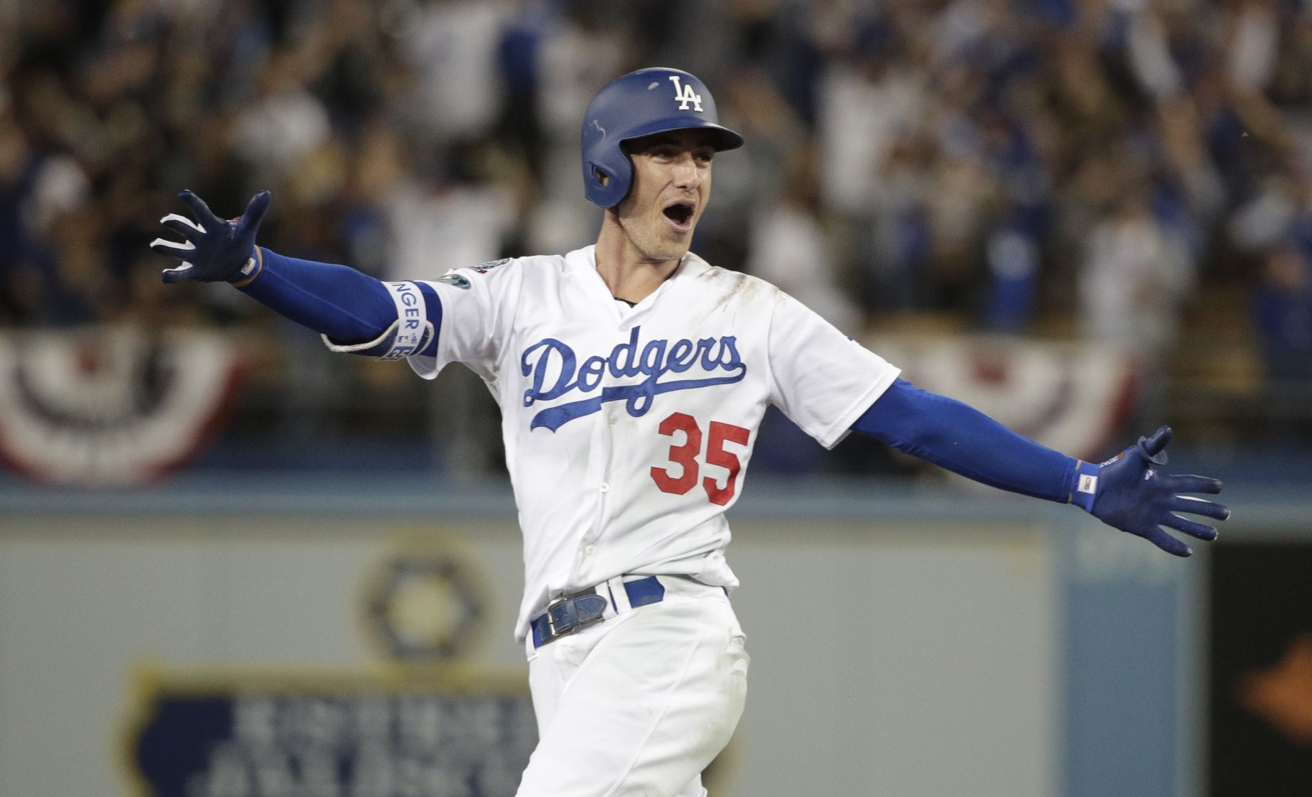 Dodgers 2, Brewers 1